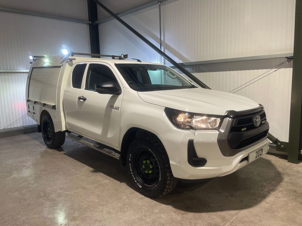 2021 Toyota Hilux 4x4 Pickup Utility Workshop Vehicle * Pickup Systems Build * EX SMT VOLVO