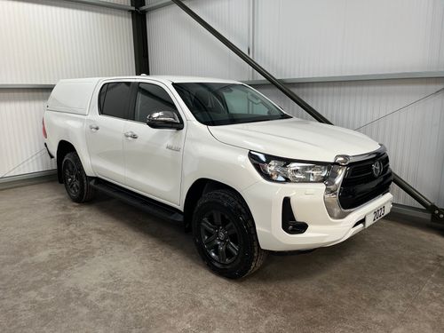 2023 (73) Toyota Hilux Icon Double Cab 4x4 Diesel * 30k miles *